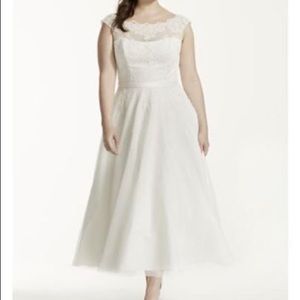 Tea-length wedding dress